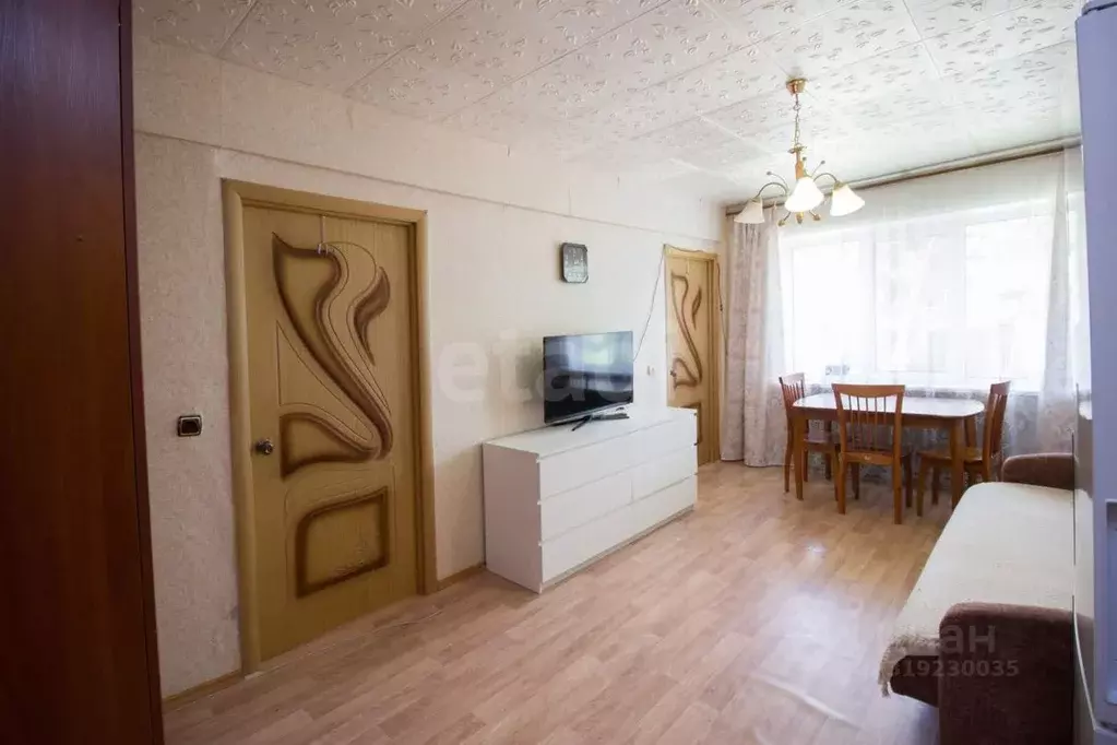 3-к кв. Калужская область, Калуга ул. Дружбы, 11 (49.0 м) - Фото 0