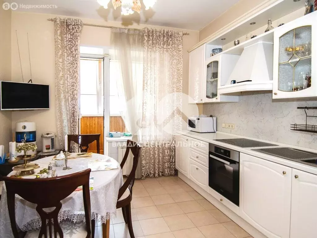 3-комнатная квартира: Новосибирск, Вокзальная магистраль, 10 (109.4 м) - Фото 1