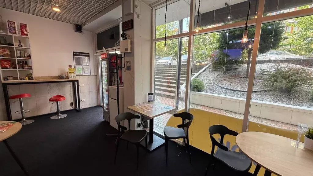 Помещение свободного назначения в Краснодарский край, Геленджик ... - Фото 1