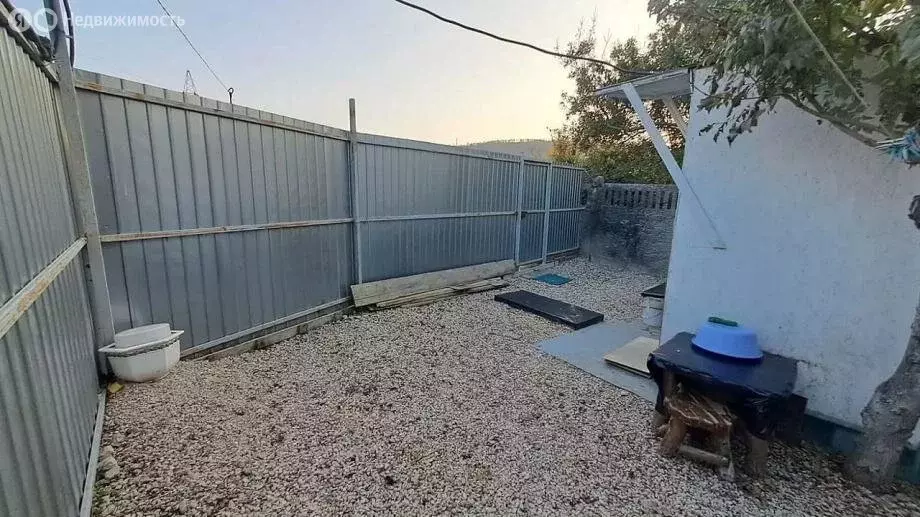 Дом в Республика Крым, Феодосия (18 м) - Фото 1