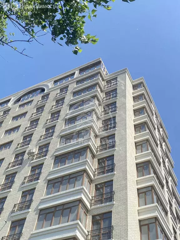 2-комнатная квартира: Махачкала, улица Нахимова, 15 (68 м) - Фото 0