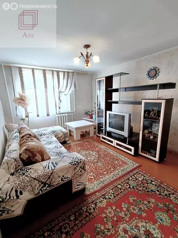 3-комнатная квартира: Барнаул, улица Попова, 59 (54 м) - Фото 1