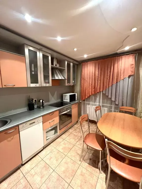 3-к кв. Красноярский край, Красноярск ул. Академика Павлова, 81 (60.0 ... - Фото 1