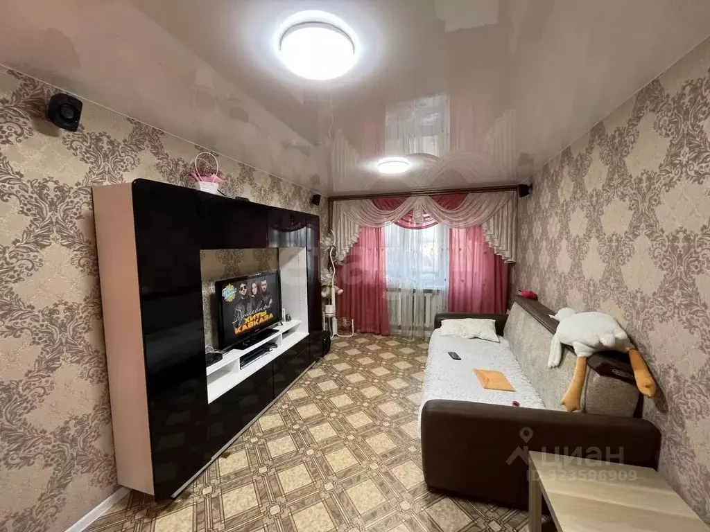 2-к кв. Нижегородская область, Выкса Гоголя мкр, 10 (44.6 м) - Фото 1