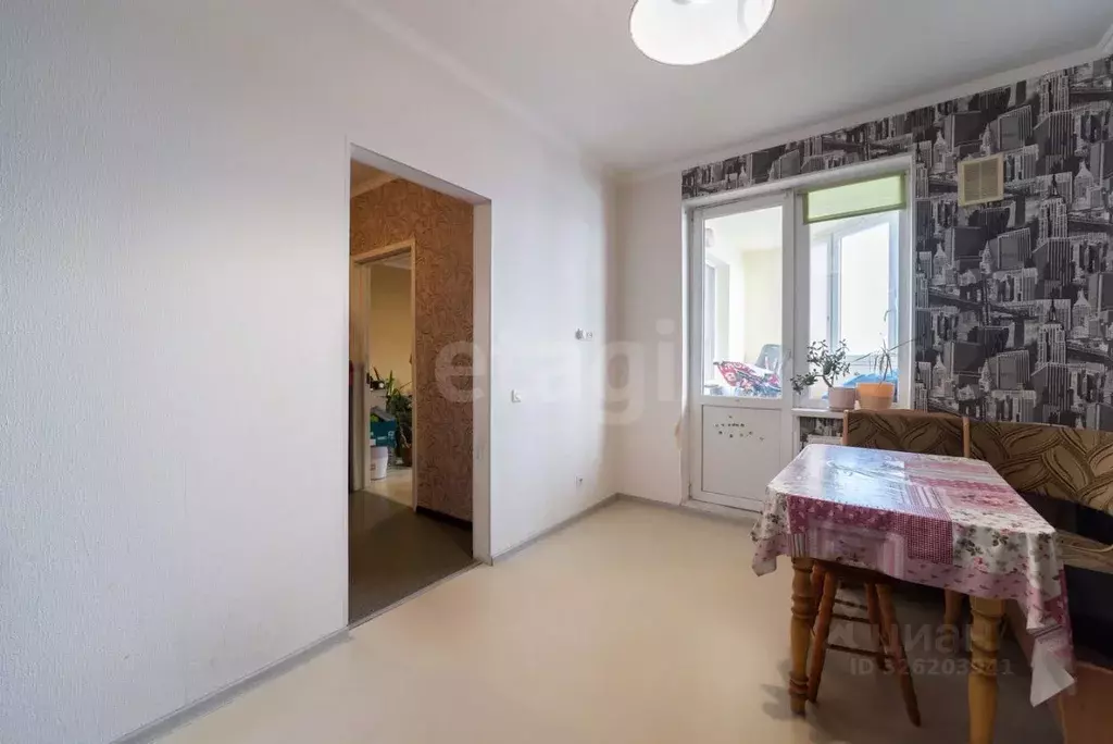 1-к кв. Калининградская область, Калининград Киевская ул., 67 (41.3 м) - Фото 1