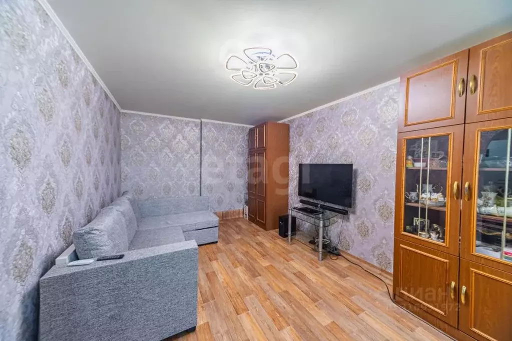 1-к кв. Саратовская область, Саратов ул. Измайлова, 10 (42.9 м) - Фото 1