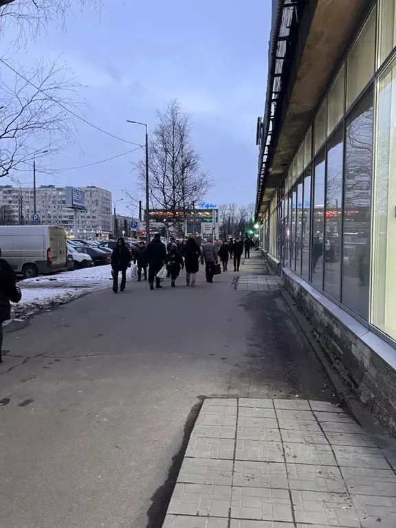 Помещение свободного назначения в Санкт-Петербург Народная ул., 5 (80 ... - Фото 0