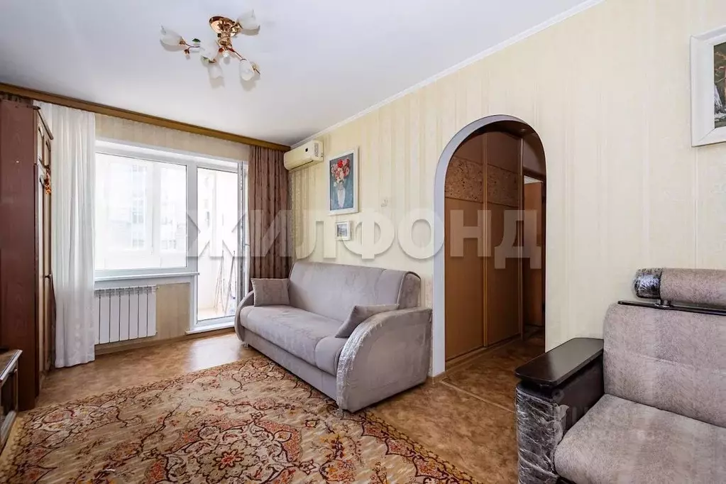 2-к кв. Новосибирская область, Новосибирск ул. Фрунзе, 59/1 (42.9 м) - Фото 0