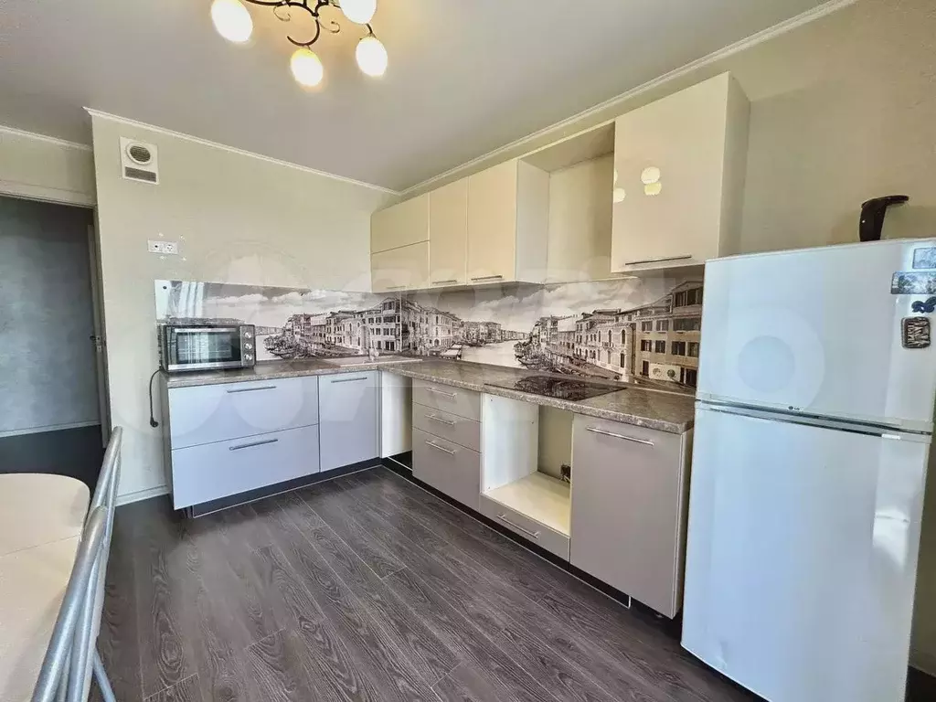1-к. квартира, 40 м, 11/17 эт. - Фото 0