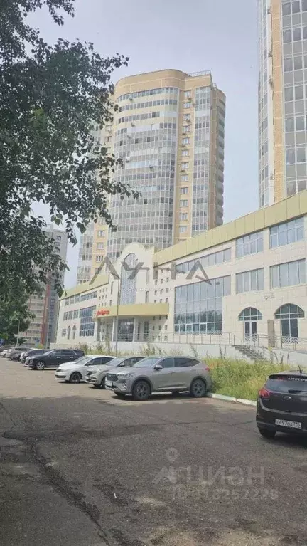Офис в Татарстан, Набережные Челны Московский просп., 79А (200 м) - Фото 1