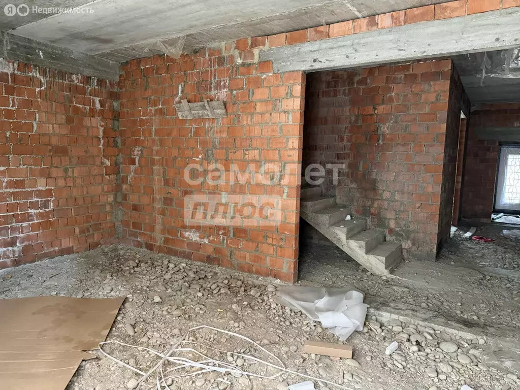 Дом в Нальчик, улица Атажукина (240 м) - Фото 2