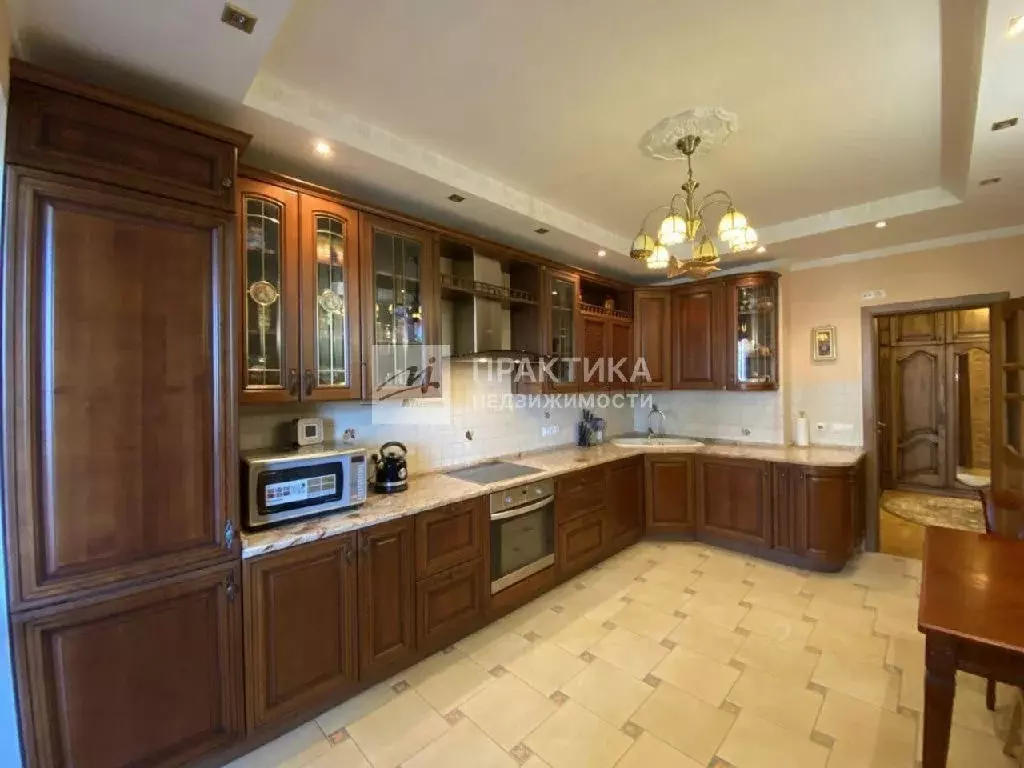 Продается 4-комнатная квартира - Фото 1