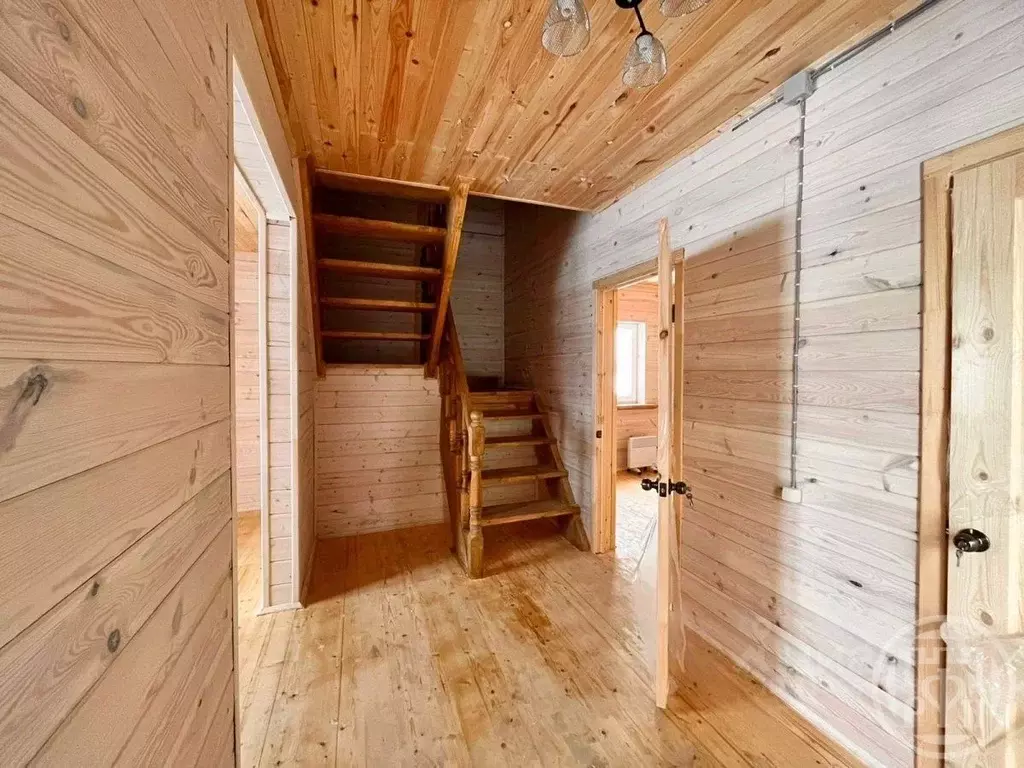 Дом в Ленинградская область, Волосовский район, Калитинское с/пос, д. ... - Фото 1