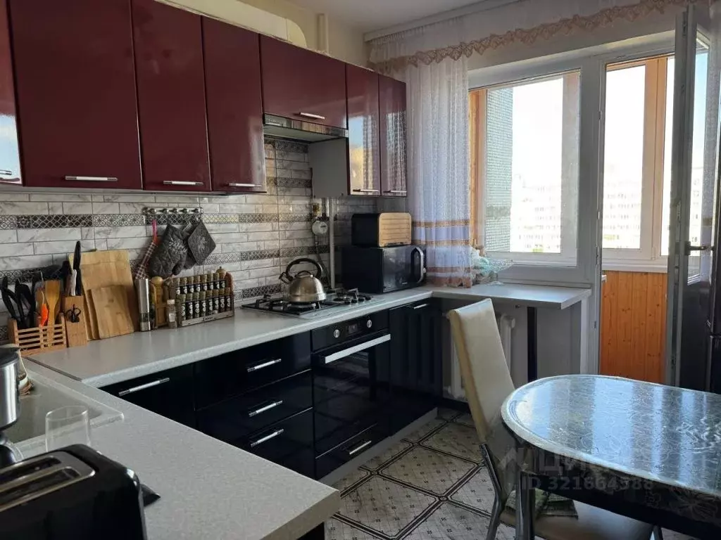 3-к кв. Тверская область, Тверь просп. Ленина, 2 (71.0 м) - Фото 0
