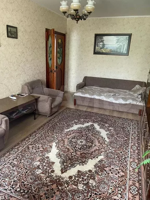3-к. квартира, 61 м, 4/8 эт. - Фото 0