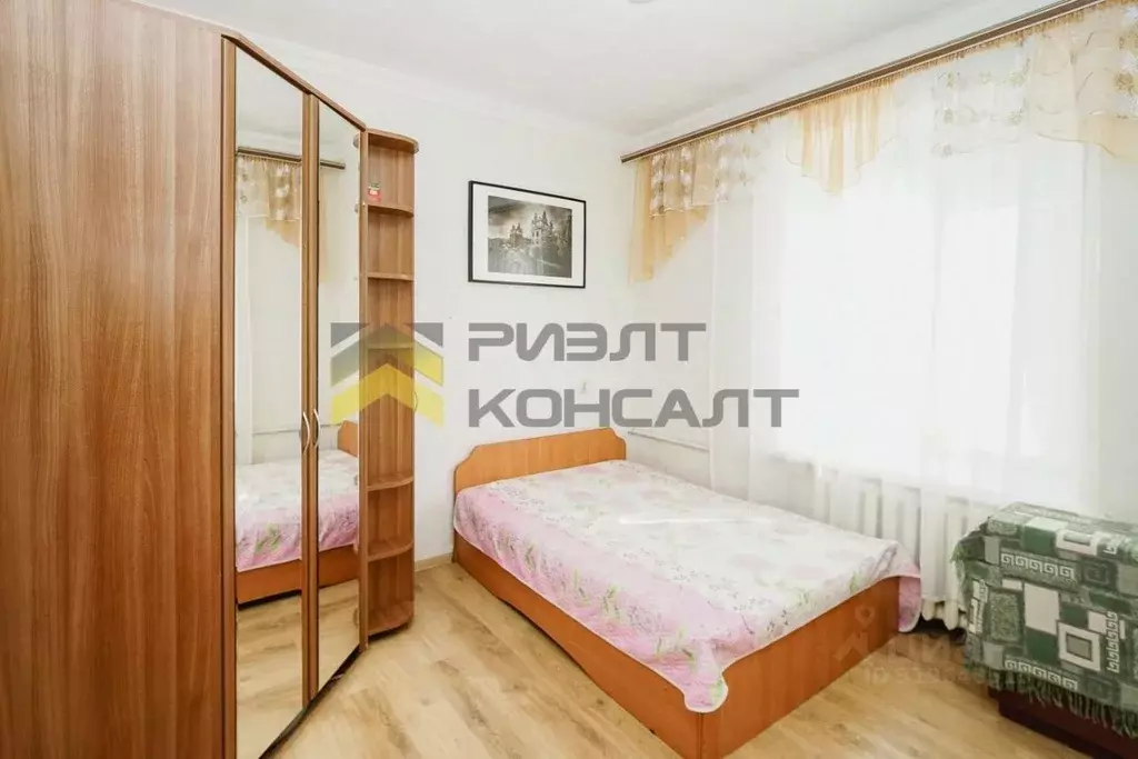 2-к кв. Омская область, Омск ул. 27-я Линия, 37 (46.5 м) - Фото 1