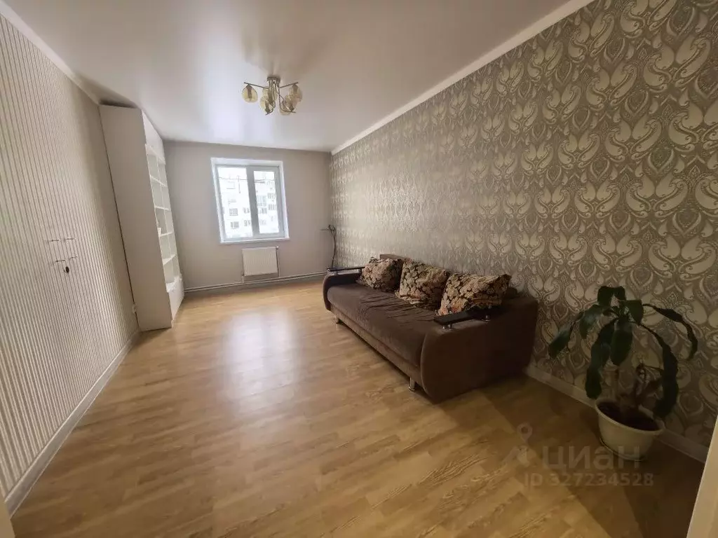 3-к кв. Белгородская область, Белгород ул. Есенина, 50б (71.0 м) - Фото 2