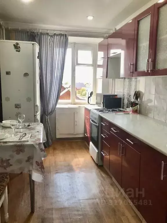 2-к кв. Башкортостан, Сибай ул. Ленина, 27 (52.0 м) - Фото 0
