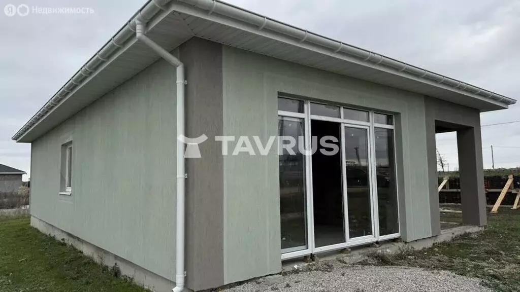 Дом в Симферопольский район, село Мирное (113 м) - Фото 1