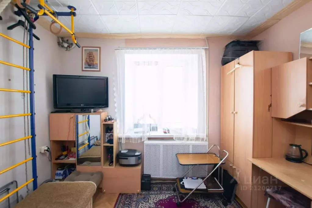 Комната Ханты-Мансийский ао, Нефтеюганск 9-й мкр, 11 (11.2 м) - Фото 0