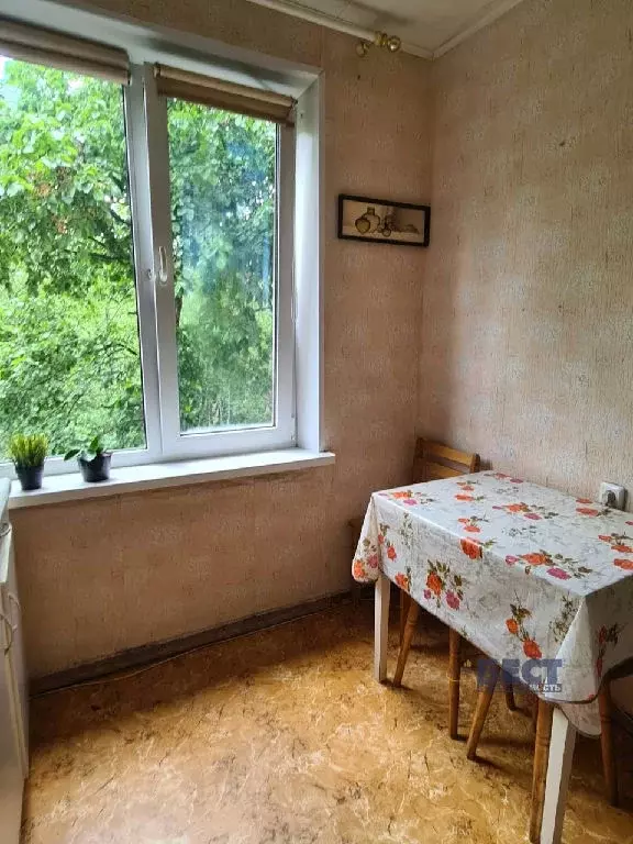 Продается 4-комнатная квартира - Фото 2