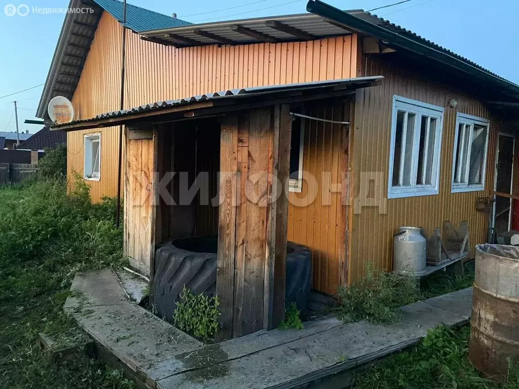 Дом в Иркутский муниципальный округ, деревня Столбова, Центральная ... - Фото 1