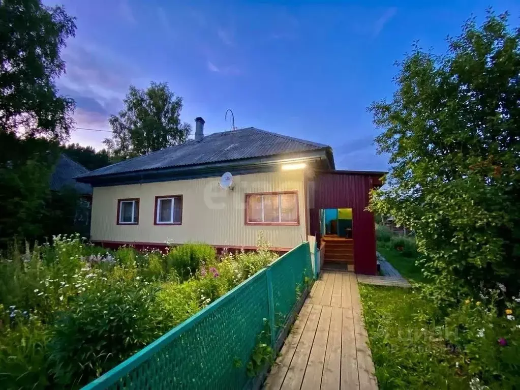 Дом в Кемеровская область, Кемерово ш. Промышленновское (61 м) - Фото 1