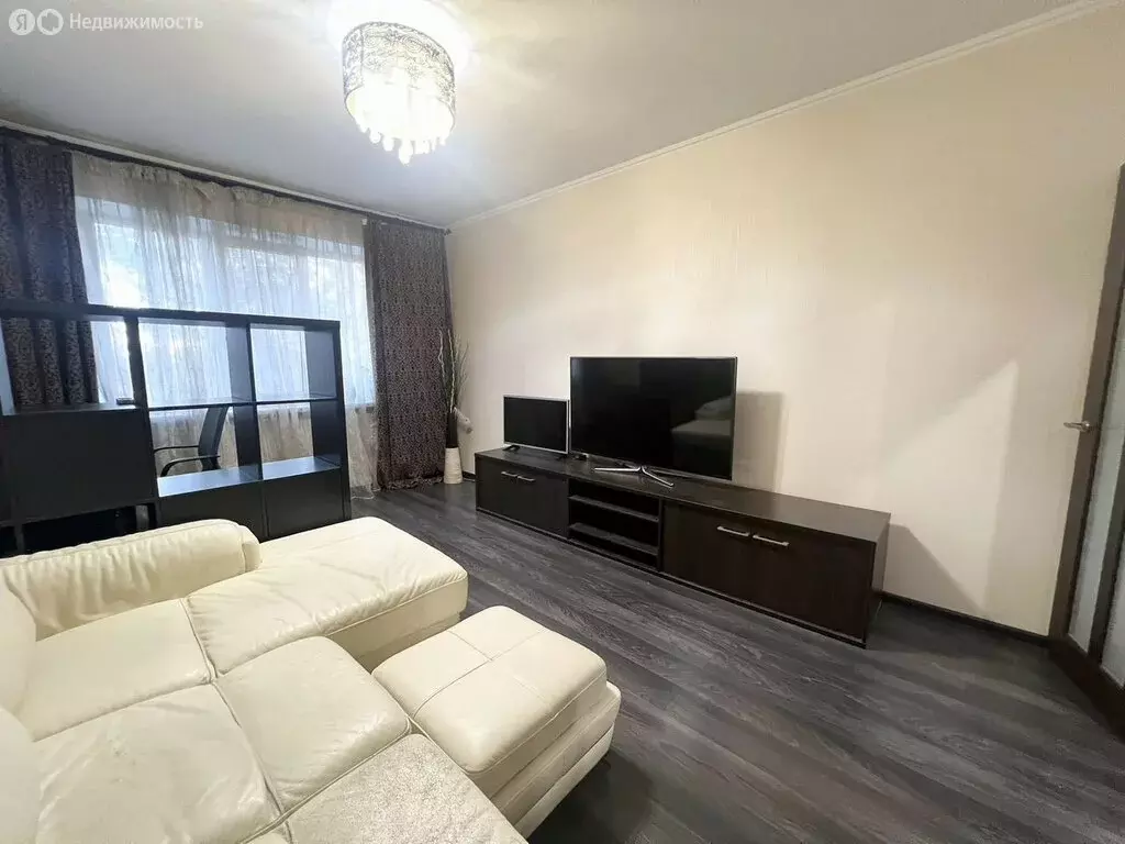 3-комнатная квартира: Новороссийск, Волгоградская улица, 34 (64 м) - Фото 1