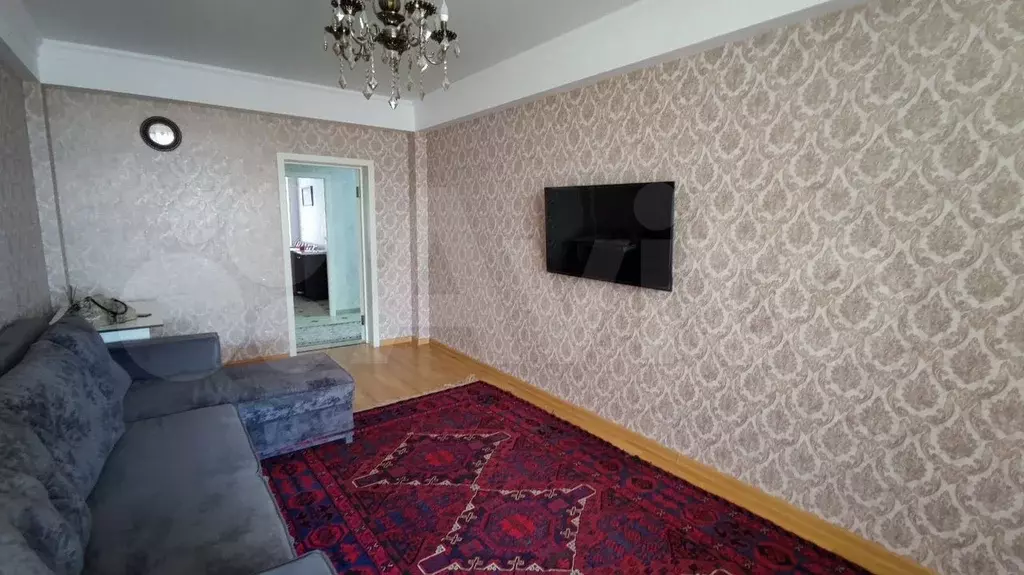 2-к. квартира, 72 м, 9/10 эт. - Фото 1