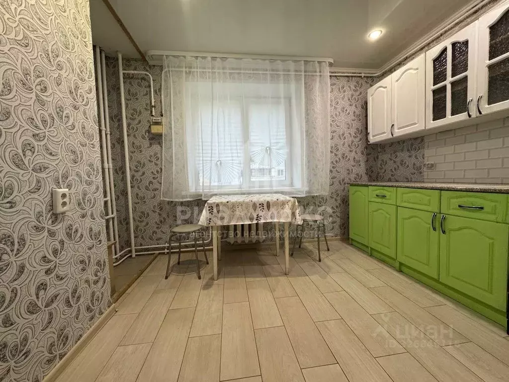 1-к кв. Брянская область, Брянск ул. Чернышевского, 12 (39.7 м) - Фото 1