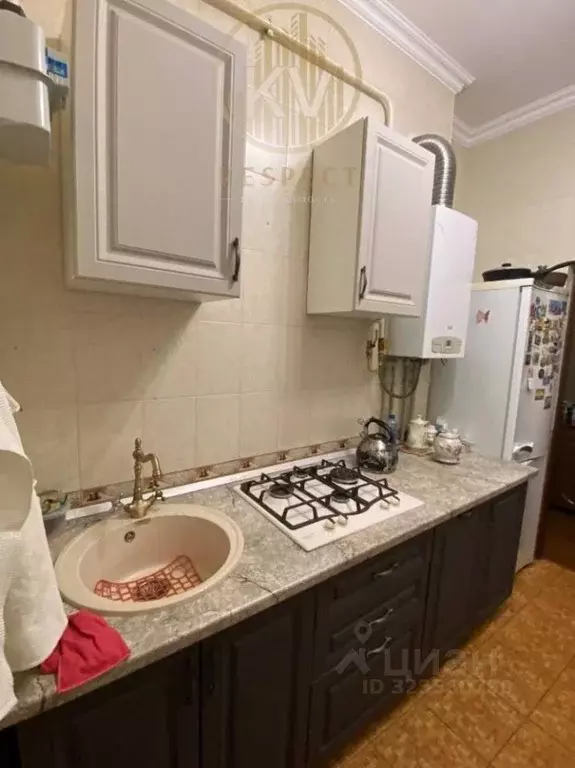 3-к кв. Ставропольский край, Кисловодск ул. Горького, 3 (64.2 м) - Фото 2