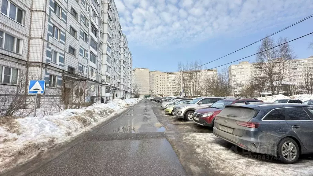 3-к кв. Московская область, Хотьково Сергиево-Посадский район, ул. ... - Фото 2