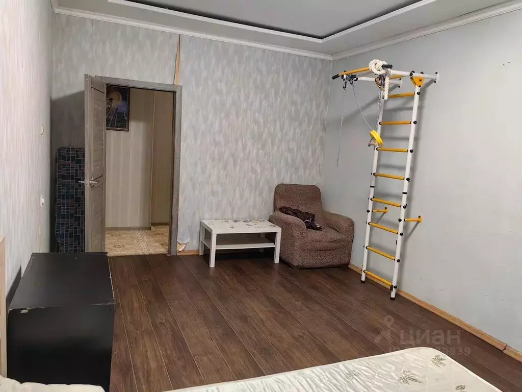 1-к кв. Саха (Якутия), Якутск ул. Чернышевского, 22/2 (50.0 м) - Фото 1