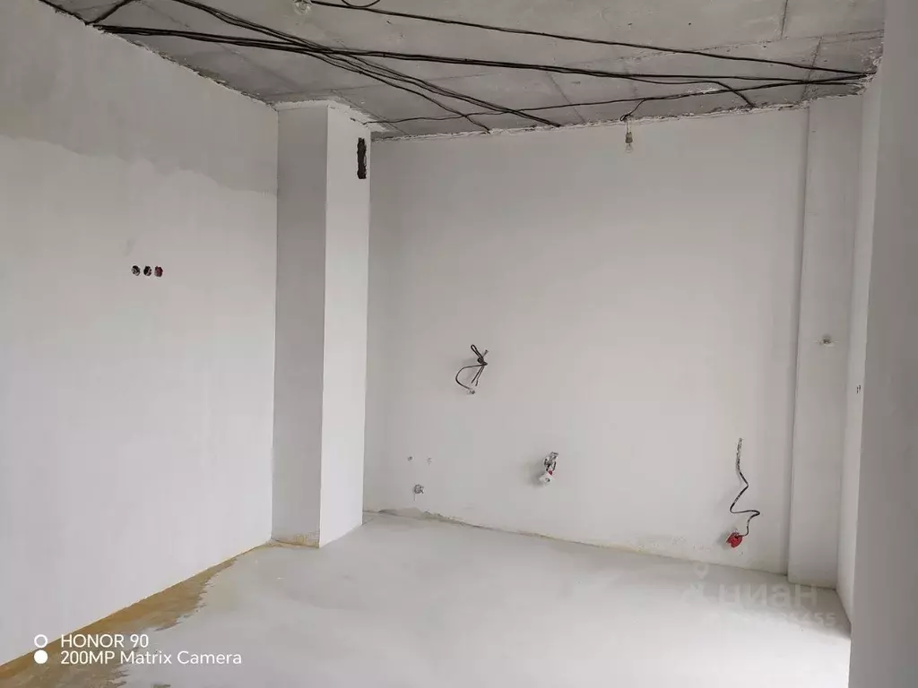 Студия Курская область, Курск просп. Вячеслава Клыкова, 9Б (27.1 м) - Фото 2