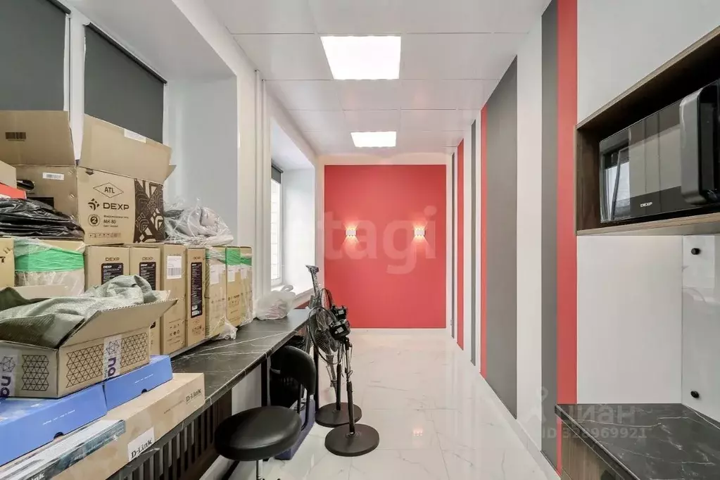 Офис в Удмуртия, Ижевск ул. Холмогорова, 17 (13 м) - Фото 1