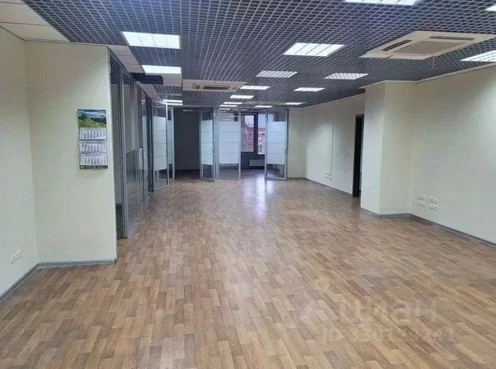 Офис в Санкт-Петербург Петроградская наб., 22 (180 м) - Фото 1