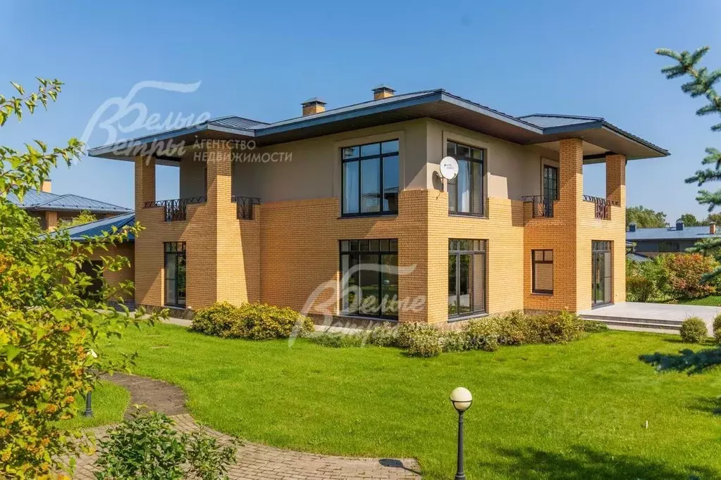 Дом в Москва д. Варварино, Варварино кп,  (409 м) - Фото 1