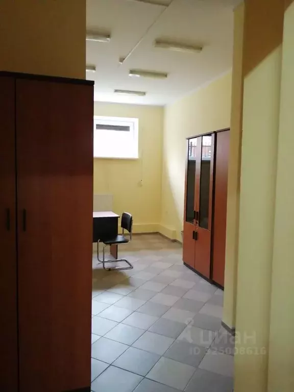 Офис в Калининградская область, Калининград ул. Тенистая Аллея (34 м) - Фото 2