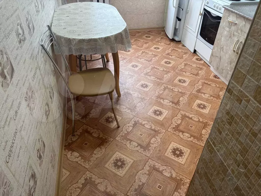 2-к. квартира, 50 м, 5/9 эт. - Фото 0