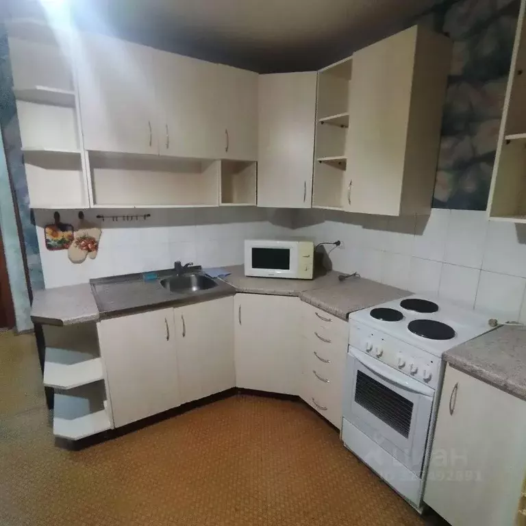 1-к кв. Самарская область, Тольятти просп. Степана Разина, 55 (38.0 м) - Фото 1