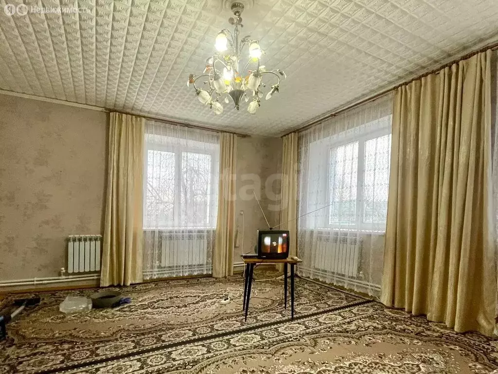 Дом в село Красноусольский, улица Карла Маркса (77 м) - Фото 1