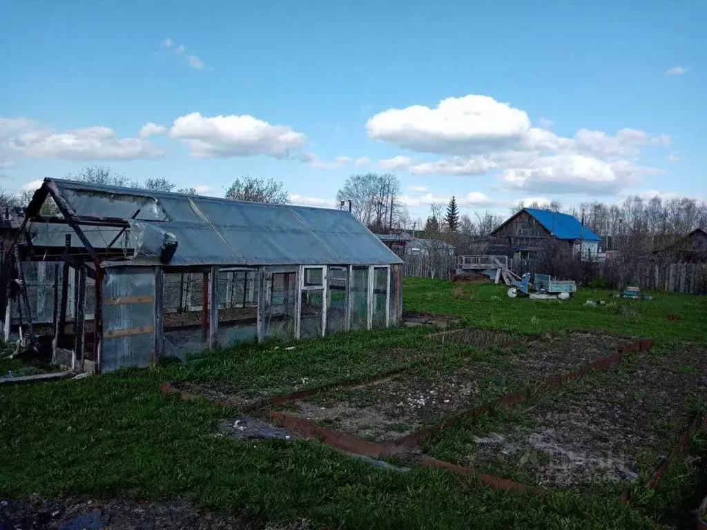 Участок в Свердловская область, Нижний Тагил Партизанская ул., 26 ... - Фото 0
