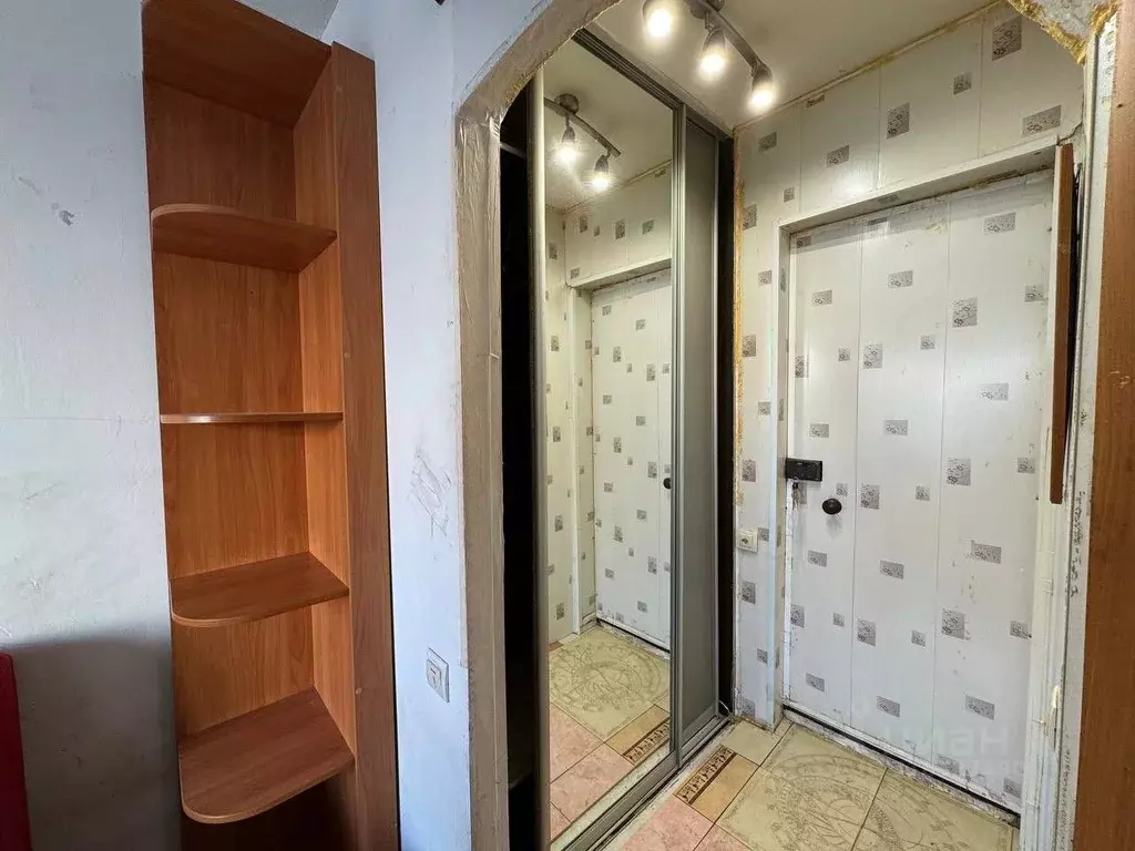 Комната Красноярский край, Красноярск ул. 52-й Квартал, 10 (13.4 м) - Фото 0