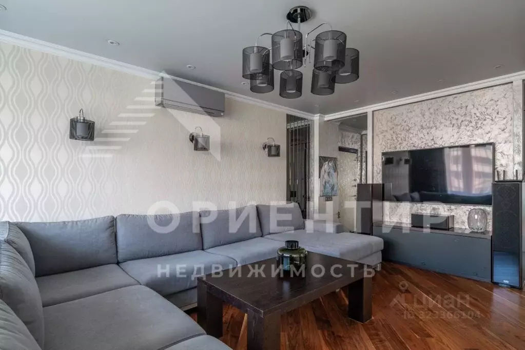 3-к кв. Свердловская область, Екатеринбург ул. Блюхера, 45 (99.0 м) - Фото 2