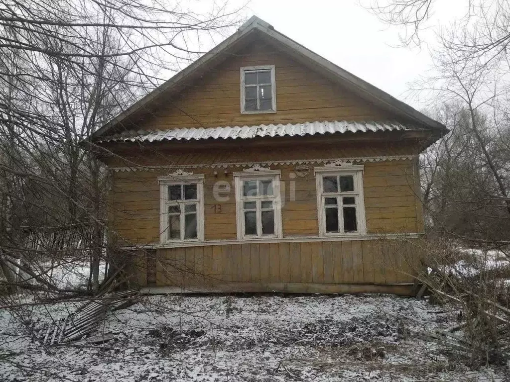 Дом в Новгородская область, Боровичский район, Прогресское с/пос, д. ... - Фото 0