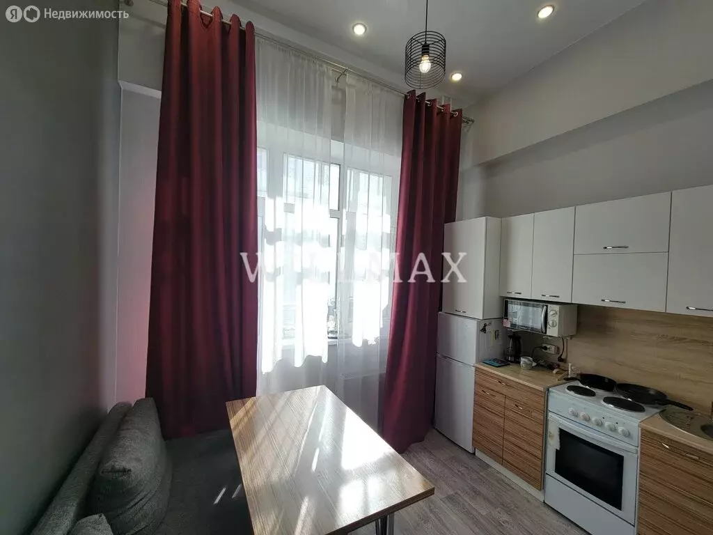 1-комнатная квартира: Тюмень, улица Федюнинского, 56 (39 м) - Фото 1