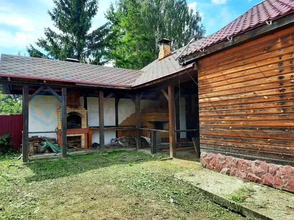 Дом в Омская область, Горьковский район, с. Октябрьское ул. Ленина ... - Фото 1