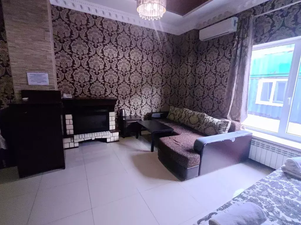 Комната Волгоградская область, Волгоград ул. Землячки, 40 (55.0 м) - Фото 1