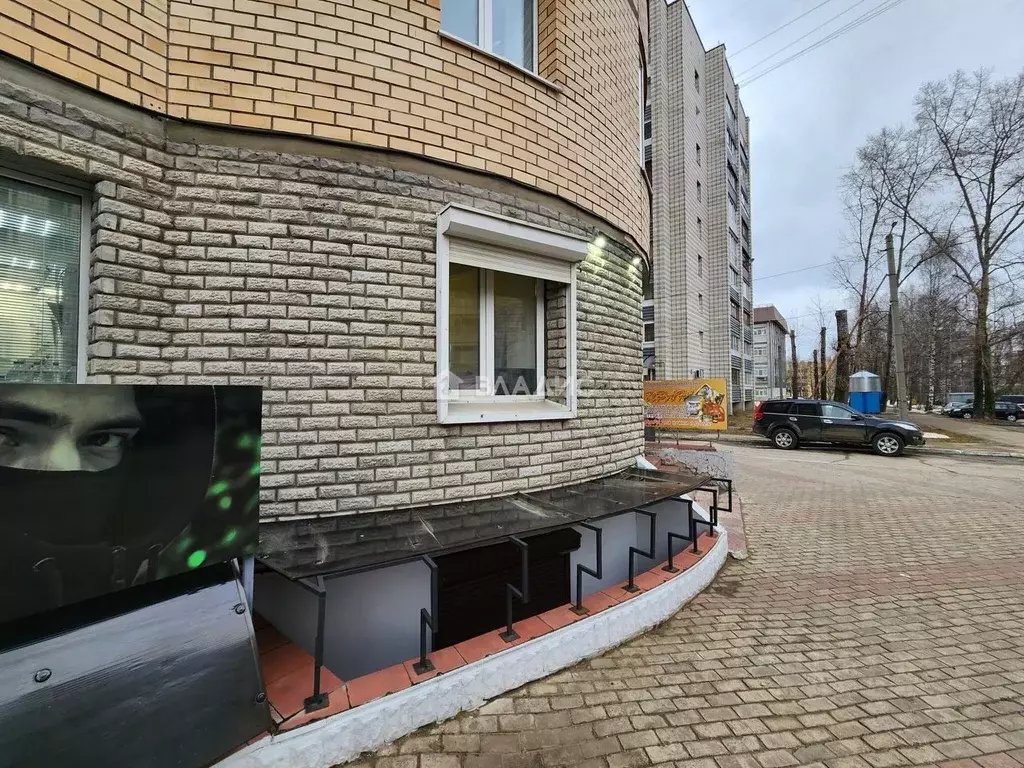 Торговая площадь в Коми, Сыктывкар ул. Карла Маркса, 213 (53 м) - Фото 0