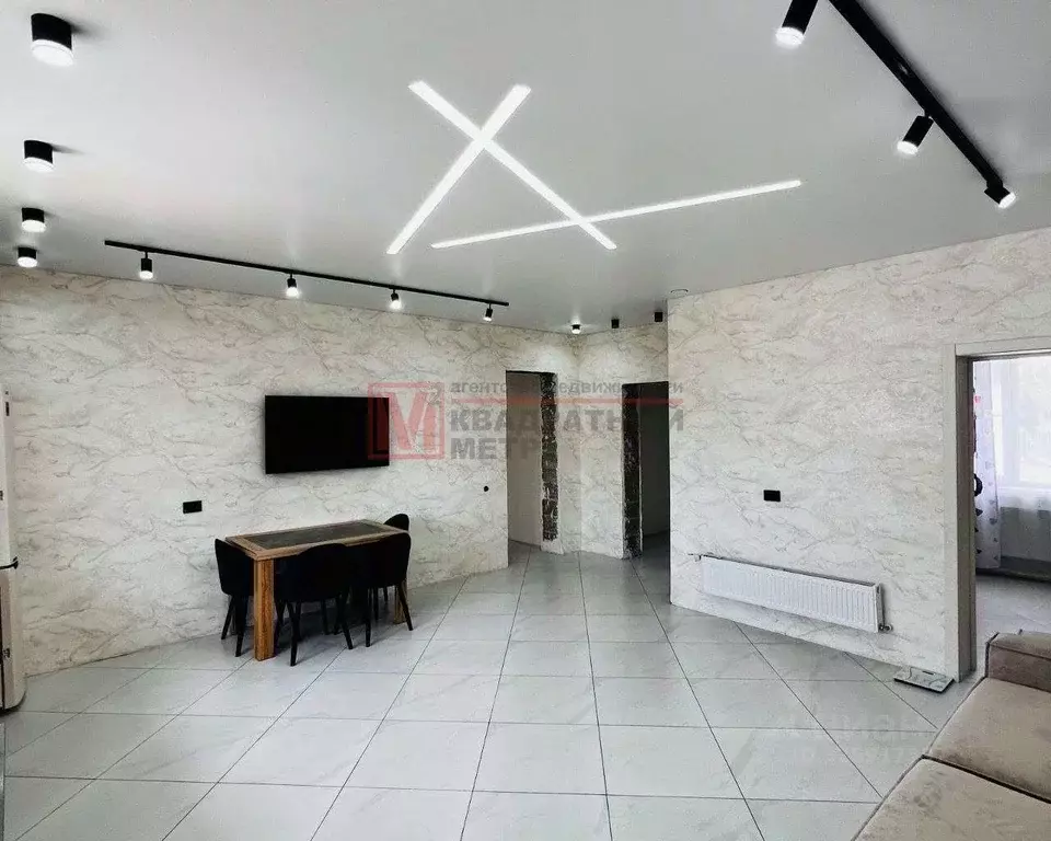 Коттедж в Белгородская область, Старый Оскол пер. 1-й Сосенки, 9 (140 ... - Фото 1